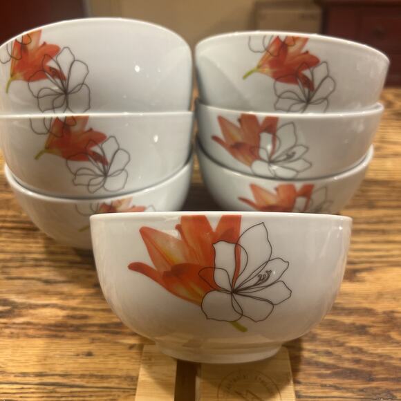 SET OF 7 Tabletops Gallery LILY Coupe Soup Cereal Bowls Red Flower Minimalst EX - Picture 1 of 6
